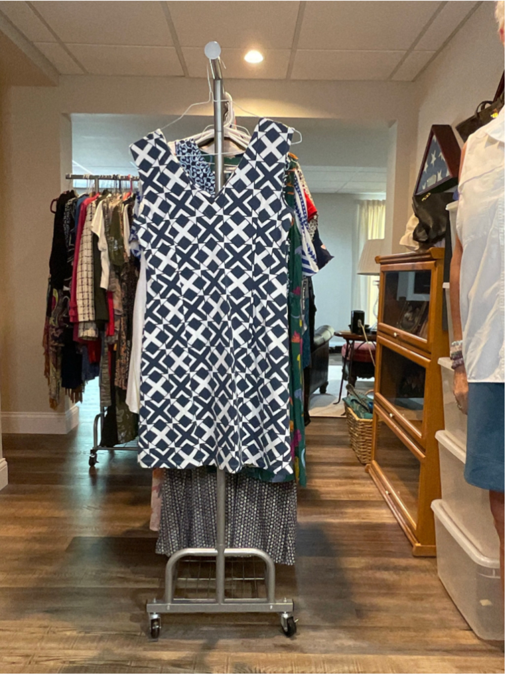 Women's Mahi Gold Navy White Geometric Print Sleeveless Dress Size L - Picture 2 of 2